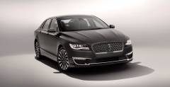 2017 Lincoln MKZ 3/4 Front